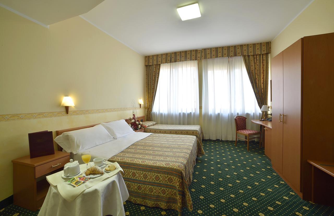 Hotel Dropiluc Druento Zewnętrze zdjęcie